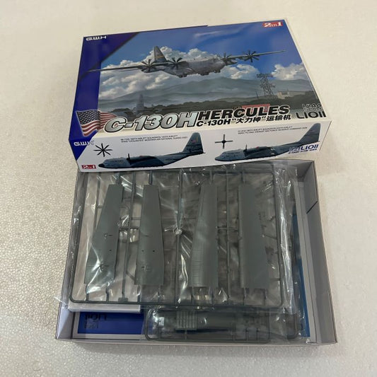 1/144 C-130H Hercules Model Kit W/internior (2 in 1) | Great Wall Hobby L1011