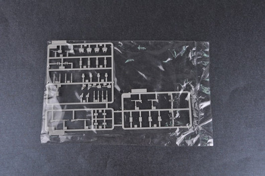 Trumpeter 00404 1/35 PANZER DIVISION IPoland figure model