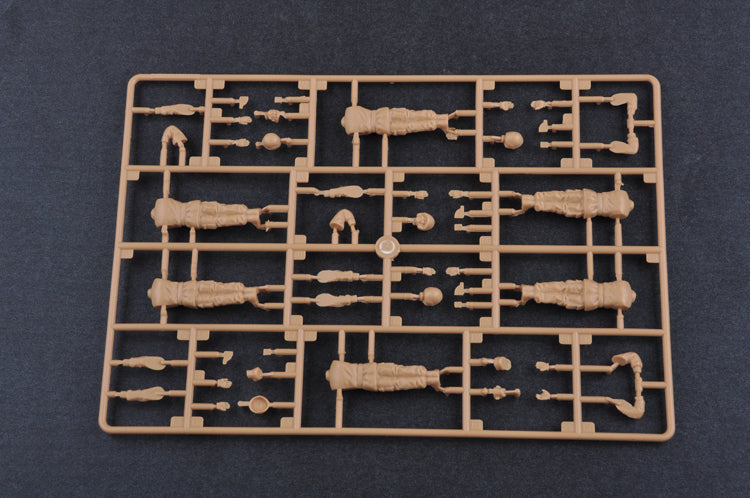 Trumpeter 1/35 00431 PLA Tank Crew TR
