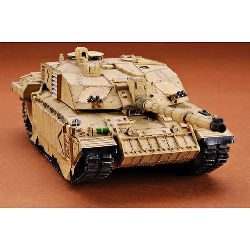 Trumpeter 1/35 00323 British Challenger 2 "Iraq 2003"