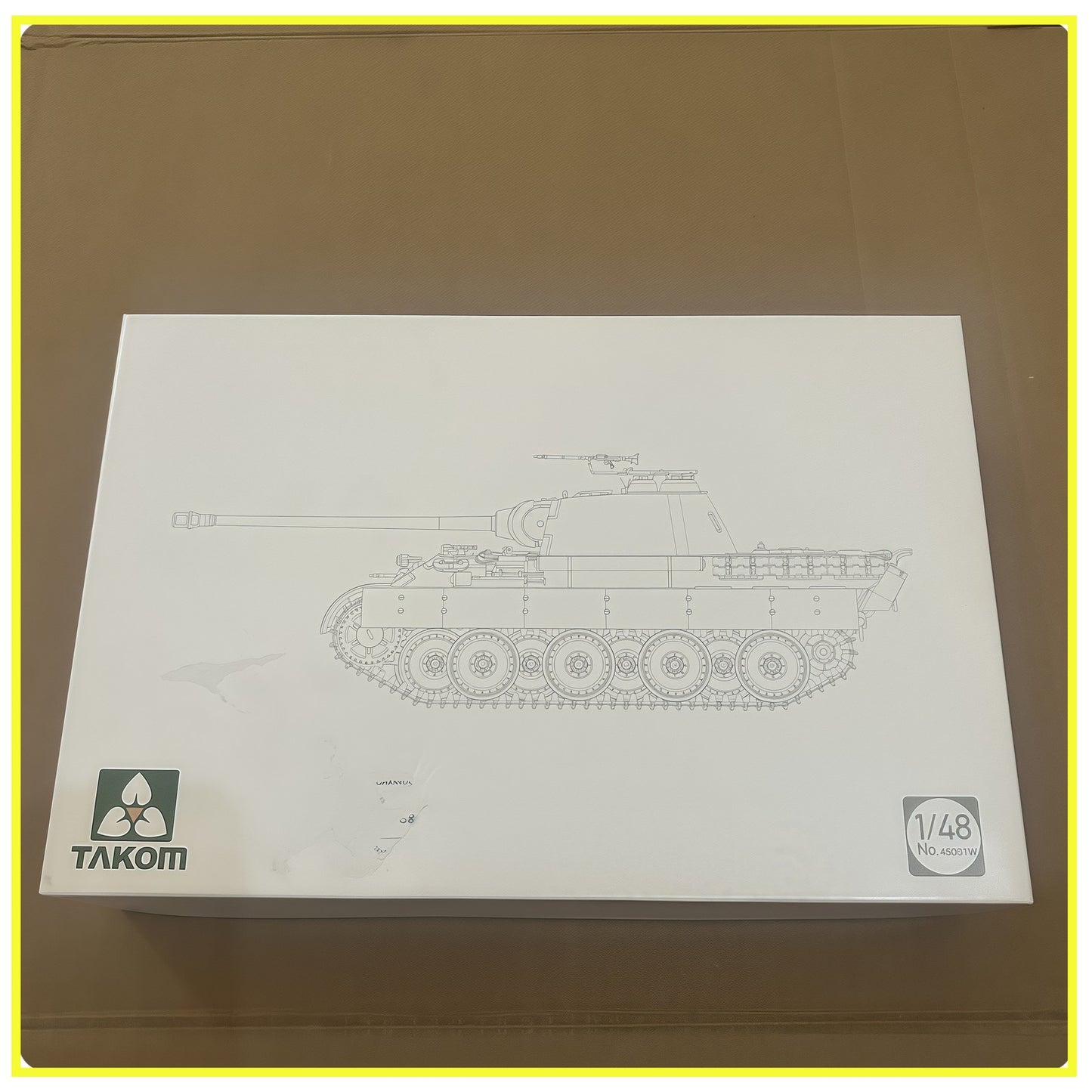 TAKOM 1/48 Scale 4800GIFT1 Panther Type A GERMAN Tank Model Kit
