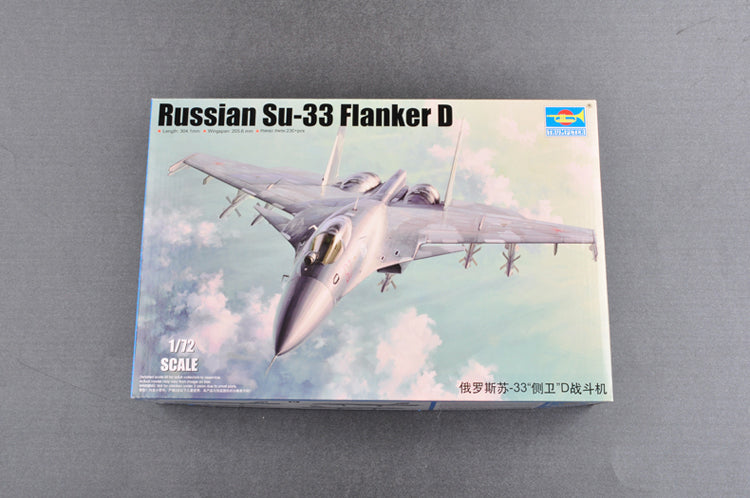 Trumpeter 1/72 01667 Russian Su-33 Flanker D