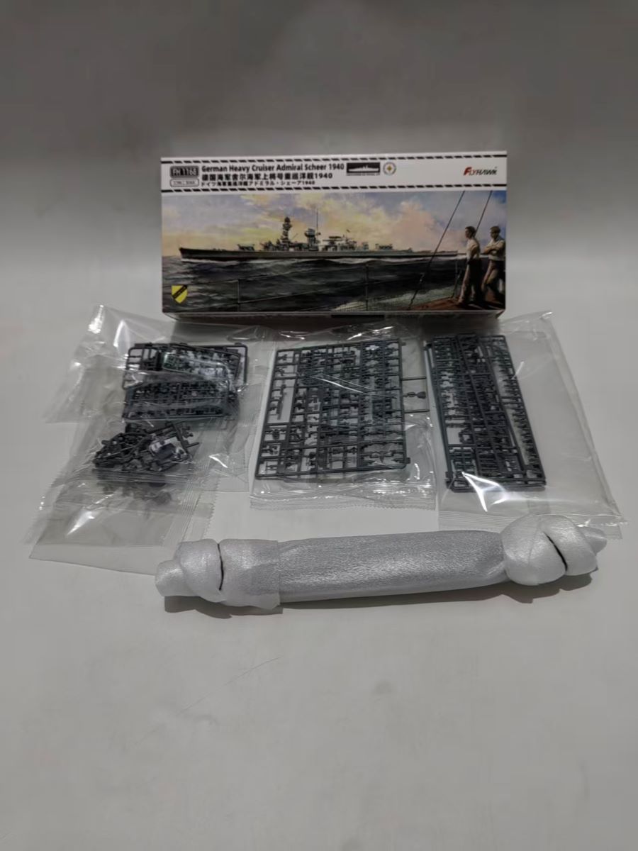 Flyhawk FH1168 1/700 German Heavy Cruiser Admiral Scheer 1940 Assembly Model Kit