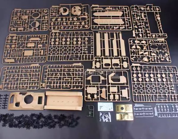 Meng SS-006 1/35 U.S. M3A3 Bradley w/ Busk III Cavalry Fighting Vehicle Model Kit