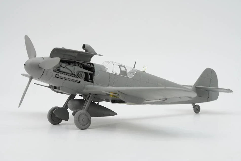 Border 1/35 BF-013 Bf109 G-10 w/Interior Aircraft Assemble Model Kit - ModelHives