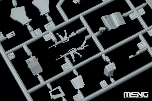 Discover the MENG QS-004 AH-64D APACHE 1/35 model kit