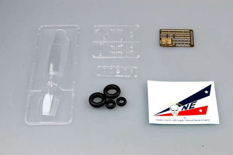 Explore the Trumpeter 1/32 03203 F-14D Aircraft Model kit