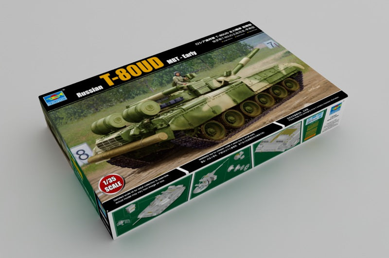 Trumpeter 09581 1:35 Russian T-80UD MBT - Early model kit