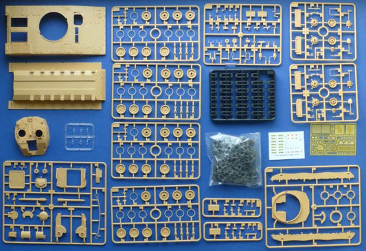 Hobbyboss 82474 1/35 Swedish CV90-40 IFV Tank Model Kit