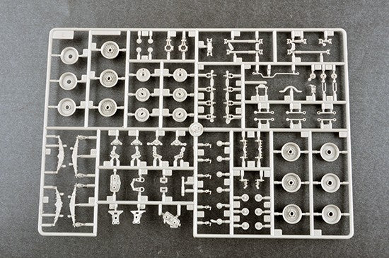 TRUMPETER 01075 1:35 Soviet 2B7 Multiple Rocket Launcher BM-13 NM Model Kit