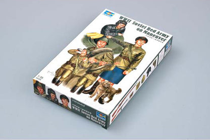 Trumpeter 1/35 00412 Soviet Red Army Marching Model Kit