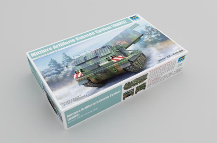 Trumpeter 1/35 01046 M270/A1 Multiple Launch Rocket System