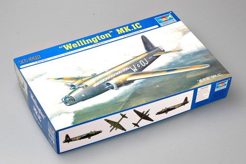 Trumpeter 1/72 01626 Wellington Mk.I C Aircraft Model Kit