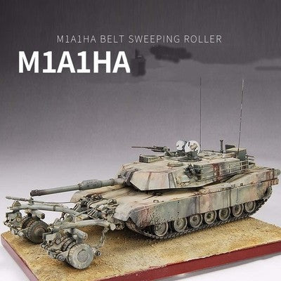 Trumpeter 00336 1/35 M1A1HA with Mine Roller set