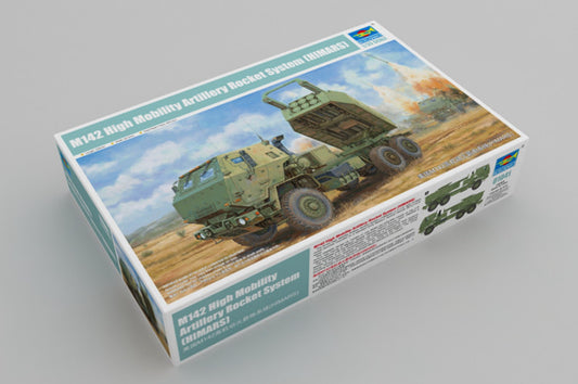 Trumpeter 1/35 01041 M142 High Mobility Artillery Rocket System (HIMARS)US STOCK