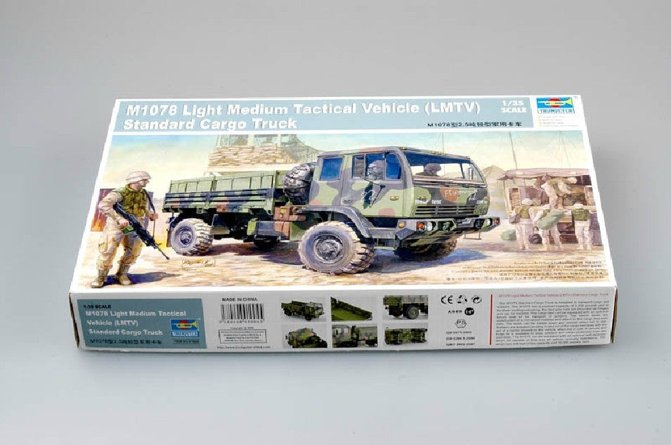 Trumpeter 1/35 01004 M1078 (LMTV) Standard Cargo Truck