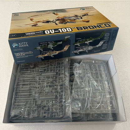 Kitty Hawk 32003 1/32 OV-10D" Bronco Airplane Model Kit New