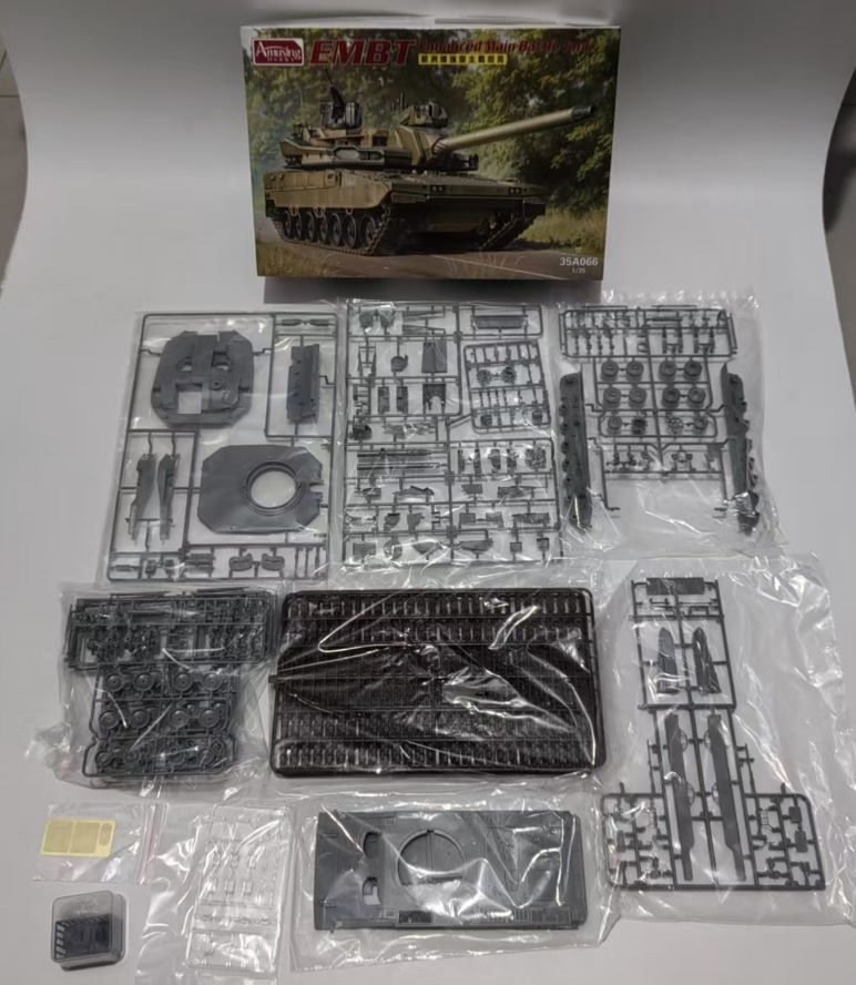 EMBT Enhanced Main Battle Tank Model Kit 1/35 | Amusing 35A066