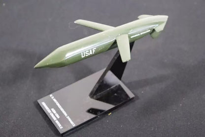 Model Collect UA72227 1/72 U.S. AGM-129 ACM Missile Set (Set of 18) Model Kit