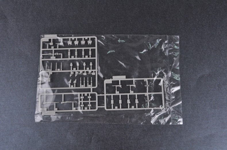 Trumpeter 00404 1/35  PANZER DIVISION IPoland figure model