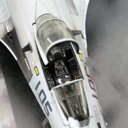 Trumpeter 1/72 01668 Chinese J-15