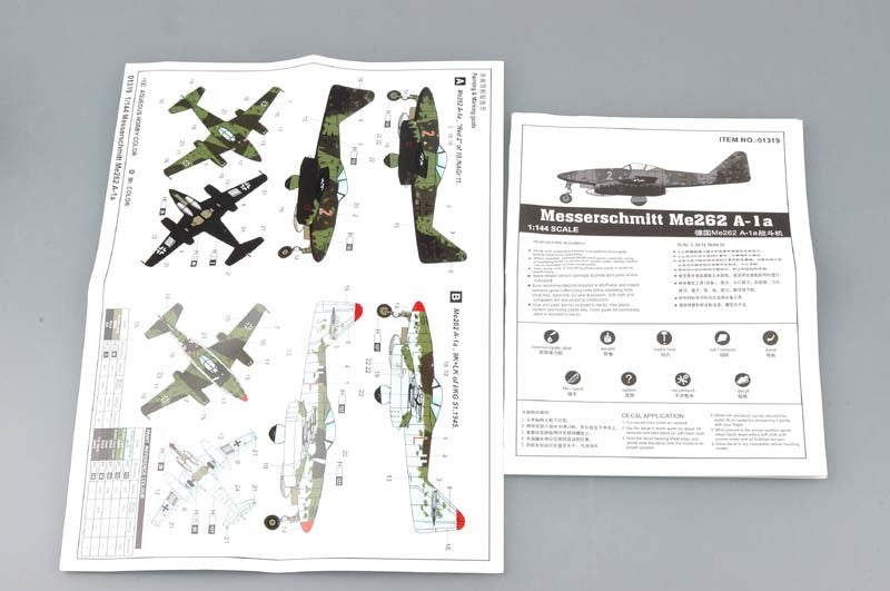 Trumpeter 01319 1:144 Scale Messerschmitt Me 262 A-1a Model Kit