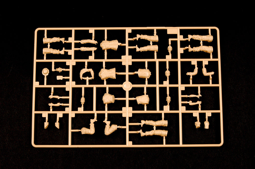 Trumpeter 1/35 00429 U.S. "Logistics Supply Team"