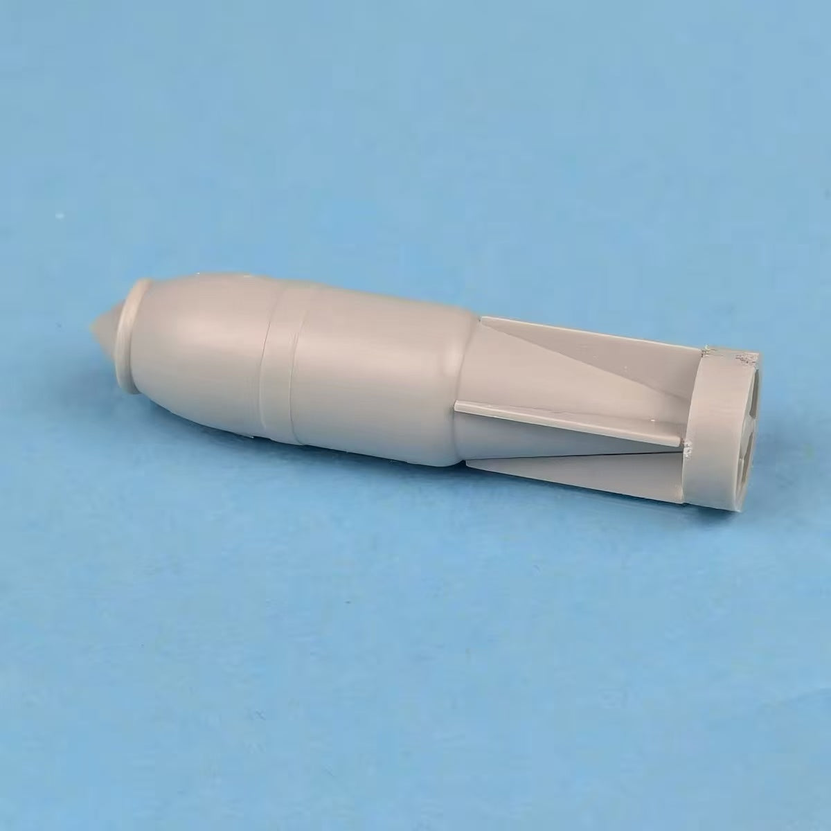 Collect Model UA72216 1/72 Scale German Luftwaffe Weapon Set 1 Plastic model