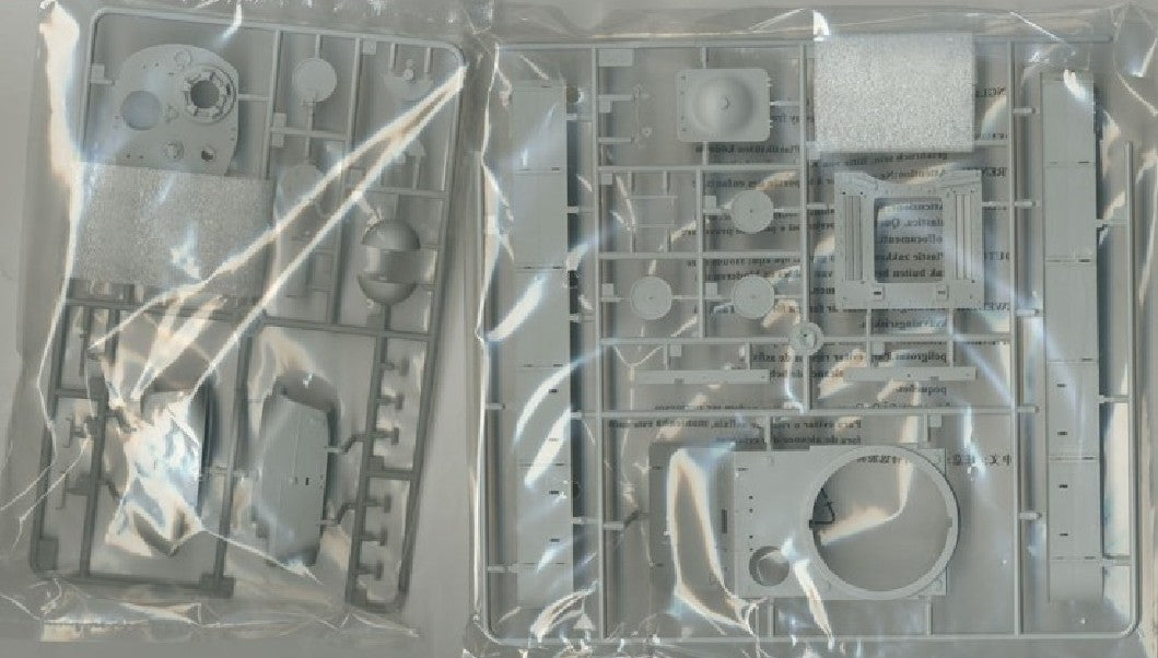 Trumpeter 1/35 01567 Soviet KV-1S/85 Heavy Tank