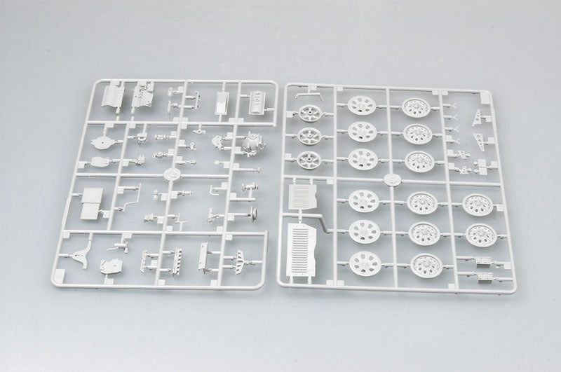 Trumpeter 1/35 01507 Sd.Kfz.7 KM m11 Late Version