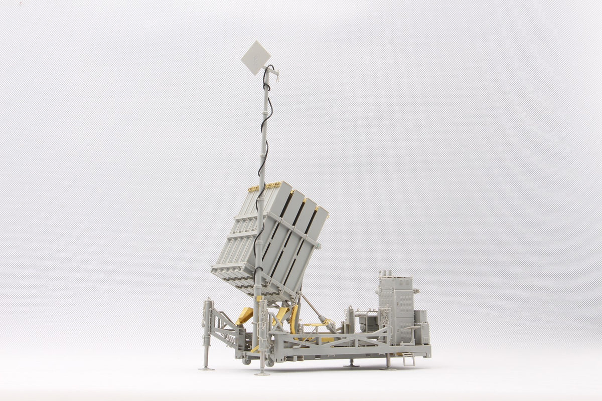 Trumpeter 01092 1/35 Iron Dome Air Defense System Plastic Model Kit