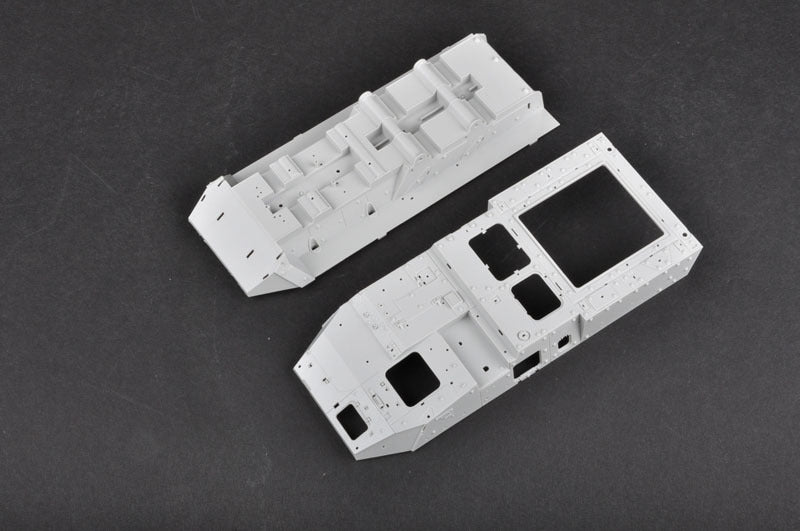 Trumpeter 1/35 01512 M1129 Stryker Mortar Carrier Vehicle