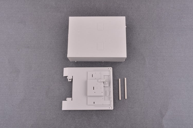 Trumpeter 01048 1/35 M270/A1 Mutiple Launch Rocket System-Norway
