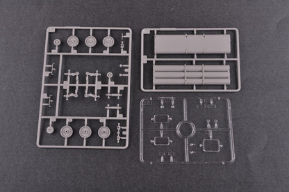 Trumpeter 1/35 01047 M270/A1 Multiple Launch Rocket System Finland/Netherlands