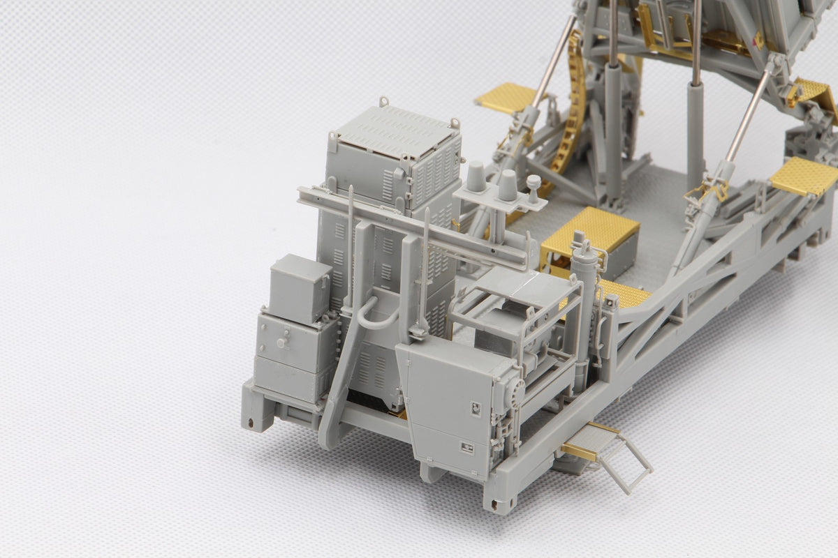 Trumpeter 01092 1/35 Iron Dome Air Defense System Plastic Model Kit