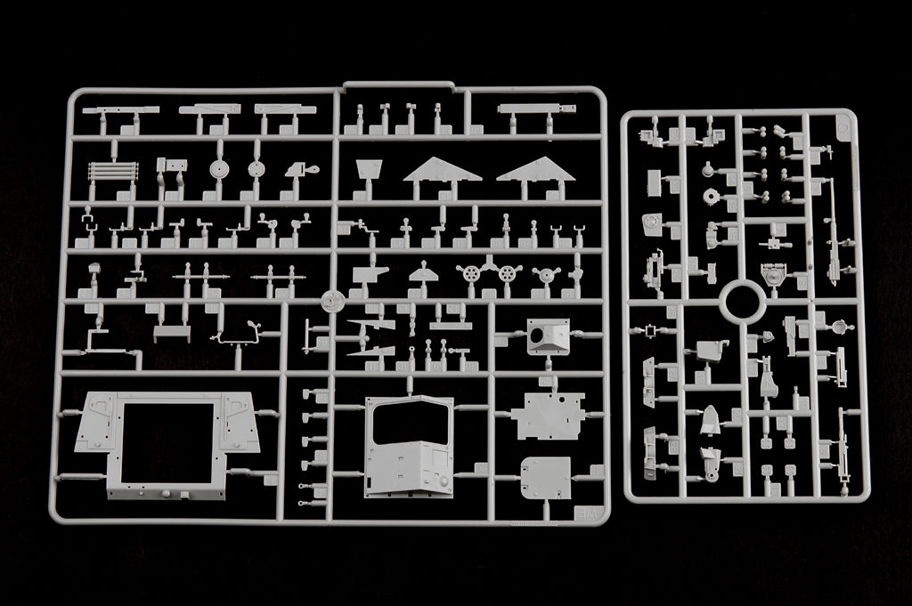 Trumpeter 1/35 01560 M1135 Stryker NBC RV