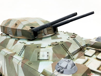 Collect Model  UA72355 1/72 German WWII P.1000 Ratte Scharnhorst tank model kit