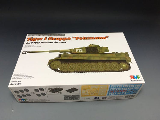 Ryefield-Model 1/35 5005 Pz.Kpfw.VI Ausf.E Sd.Kfz.181 Tiger I Gruppe "Fehrmann"