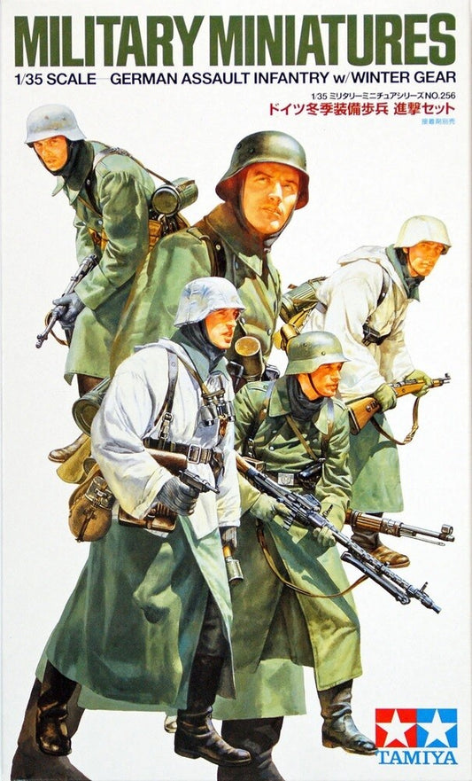 Tamiya 35256 1/35 Scale Model Kit WWII Winter German Army Assault Infantry Set