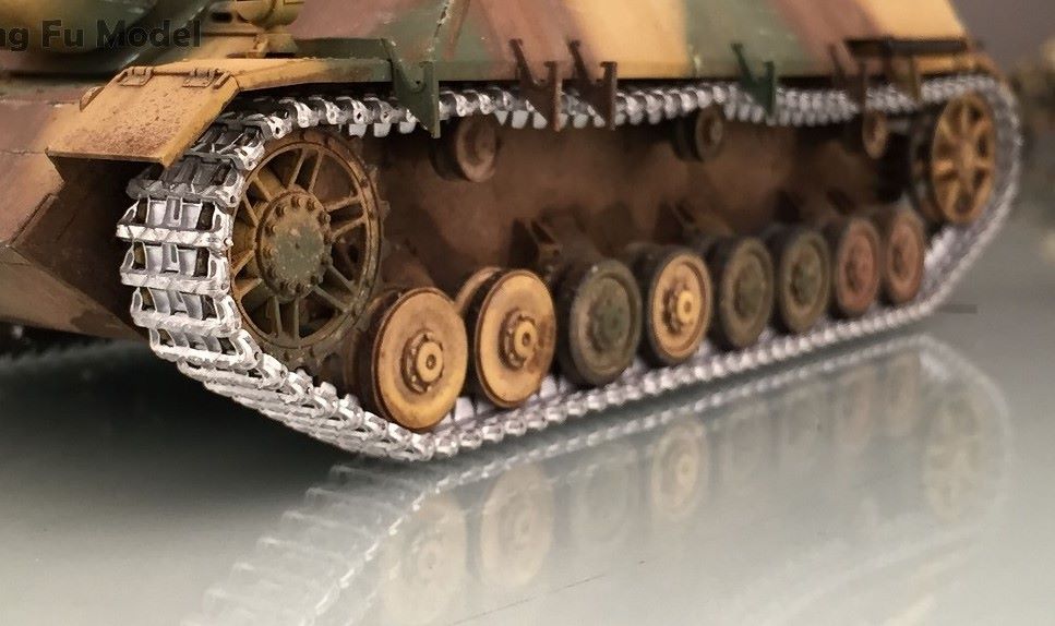 R-Model 1/35 35039 Metal Tracks For WWII German Panzer III/IV Late