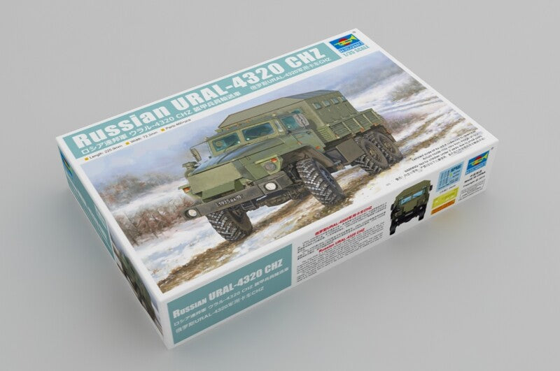 Trumpeter 01071 1/35 Russian URAL-4320 CHZ  truck model kit-  2020 New