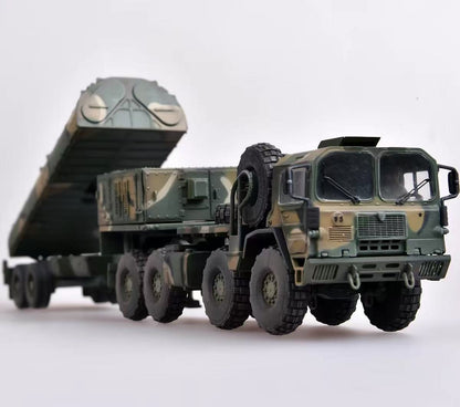 Modelcollect UA72362 1/72 Tactical Truck M983A2+BGM-109