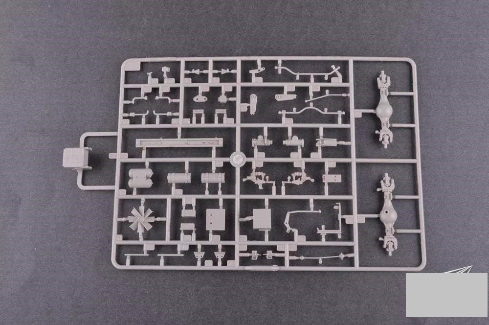 Trumpeter 1/35 01060 Russian Combat Vehicle Of 96K6 Pantsir-S1 ADMGS Model