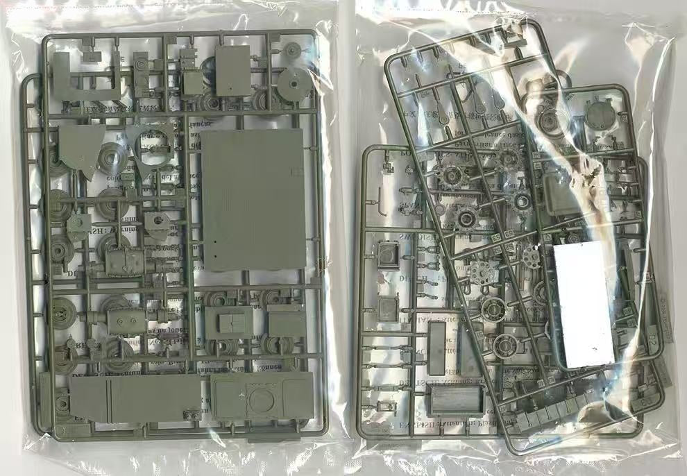 Trumpeter 1/35 00307 Chinese 122mm Type 89 Rocket