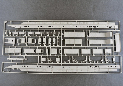 Trumpeter 01082 1/35 15U175 TEL OF RS-12M Topol-M Plastic model kit