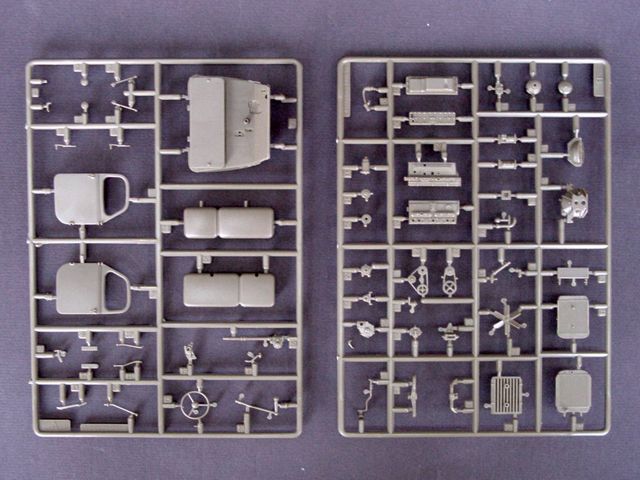 Trumpeter 1/35 01001 ZIL-157 6 x 6 Military Truck