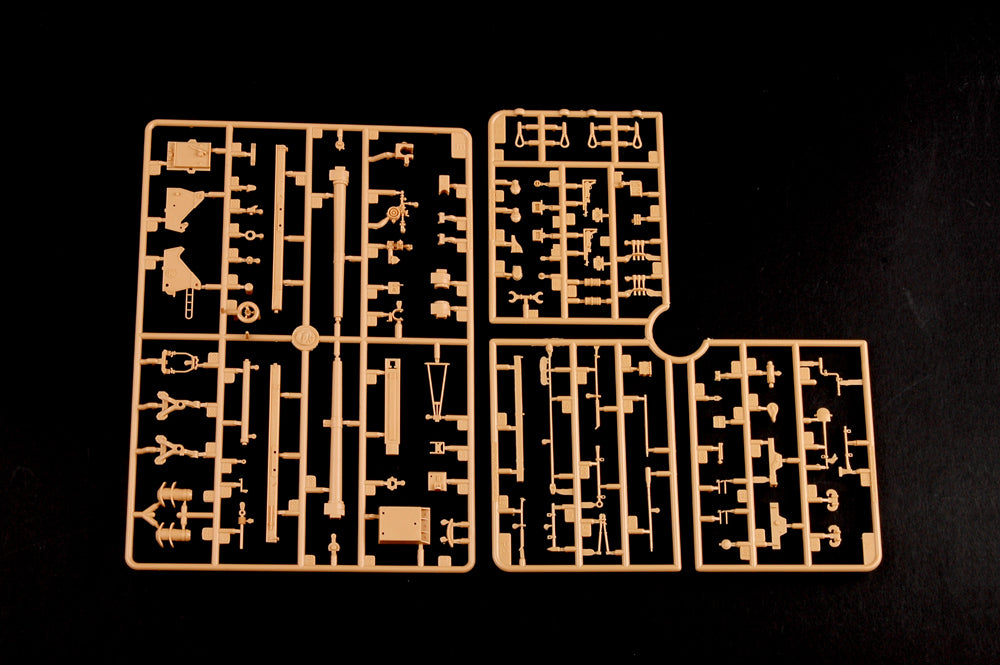 Trumpeter 1/35 01586 Waffentrager 10.5cm leFH 18