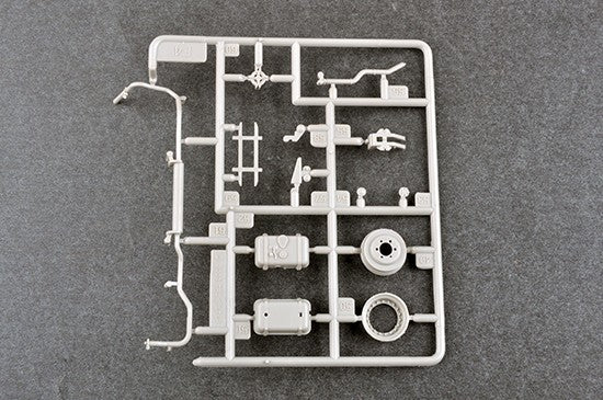 TRUMPETER 01075 1:35 Soviet 2B7 Multiple Rocket Launcher BM-13 NM Model Kit