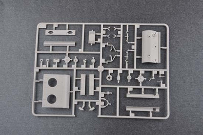 Trumpeter 1/35 01572 Soviet KV-8S Heavy Tank assembly model