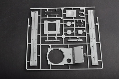 Trumpeter 1/35 01566 Soviet KV-1S Heavy Tank